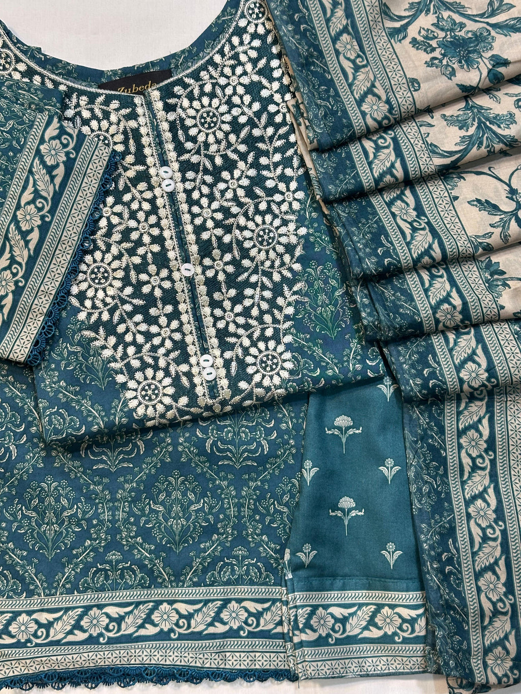 PREMIUM 3 PIECE EMBROIDERED COLLECTION