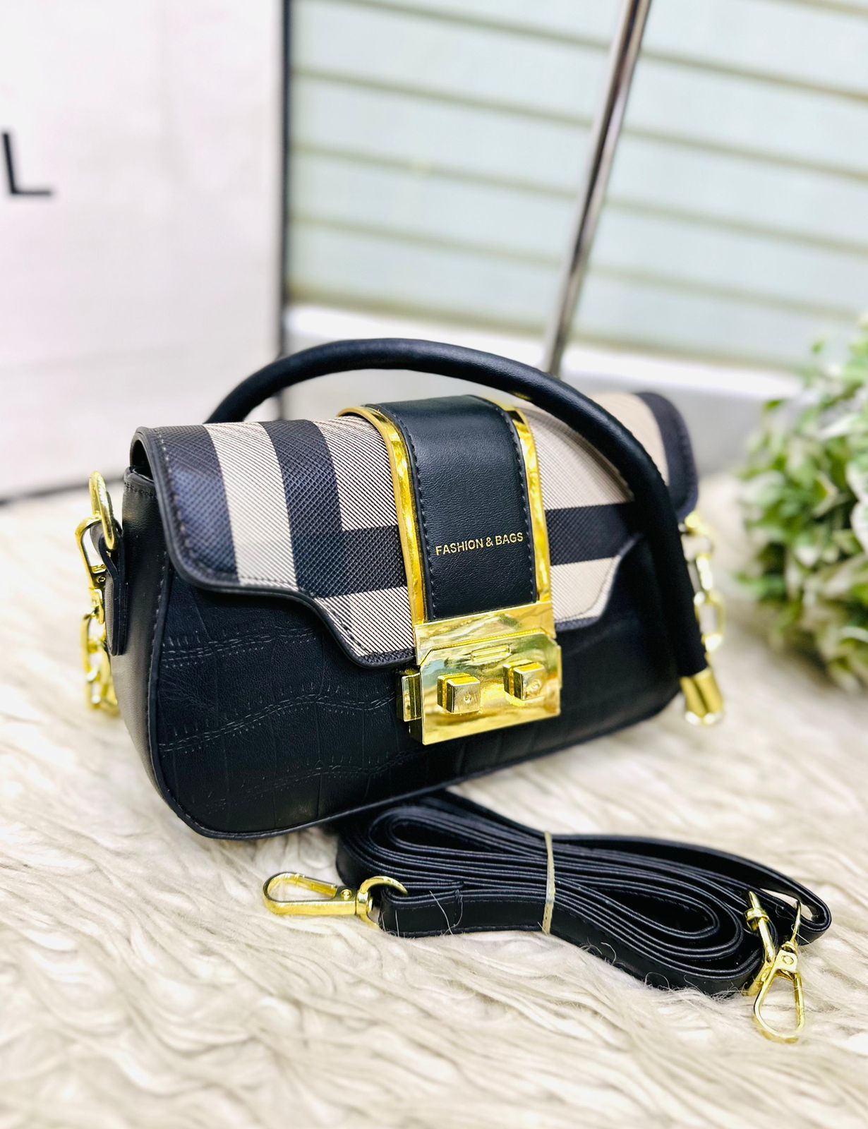 🎀 BRANDED CROSSBODY For WOMEN 🎀