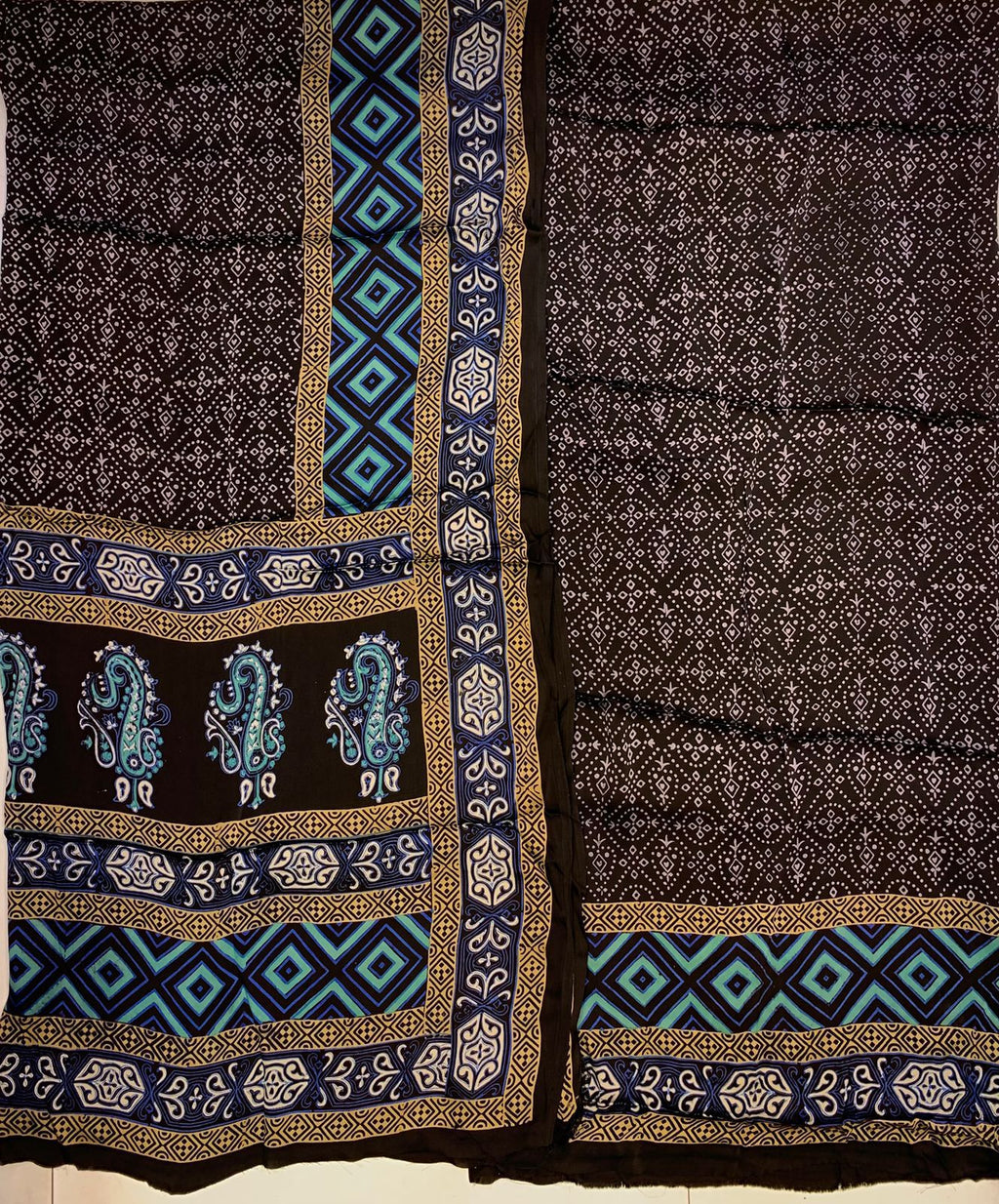 Lawn Ajrak 2 Pcs Suit