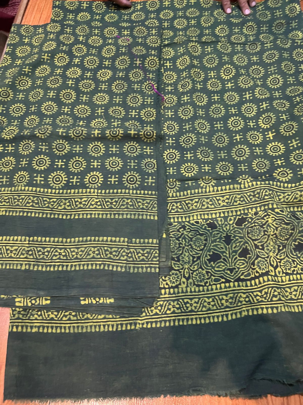 Lawn Ajrak 2 Pcs Suit