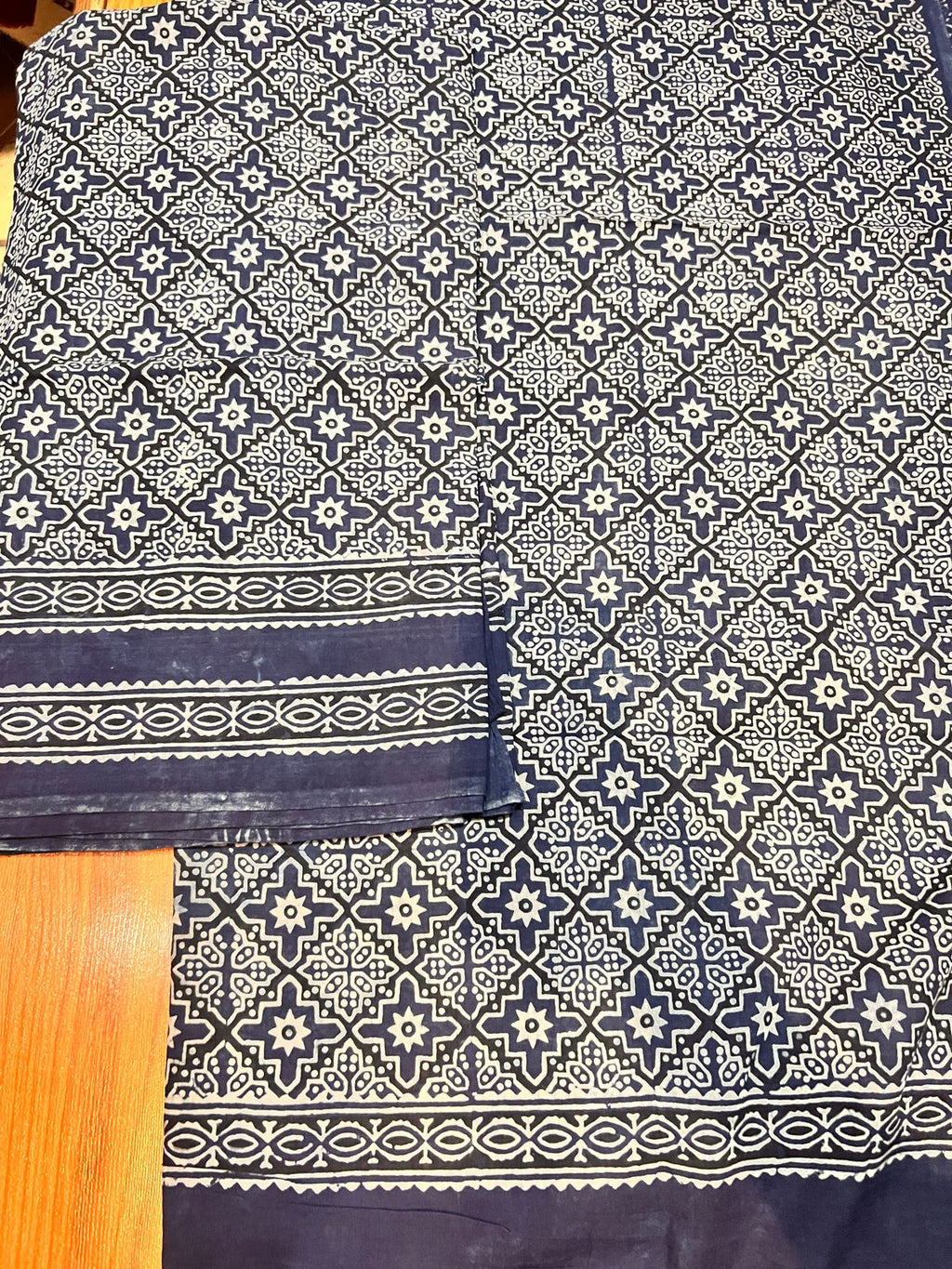 Lawn Ajrak 2 Pcs Suit