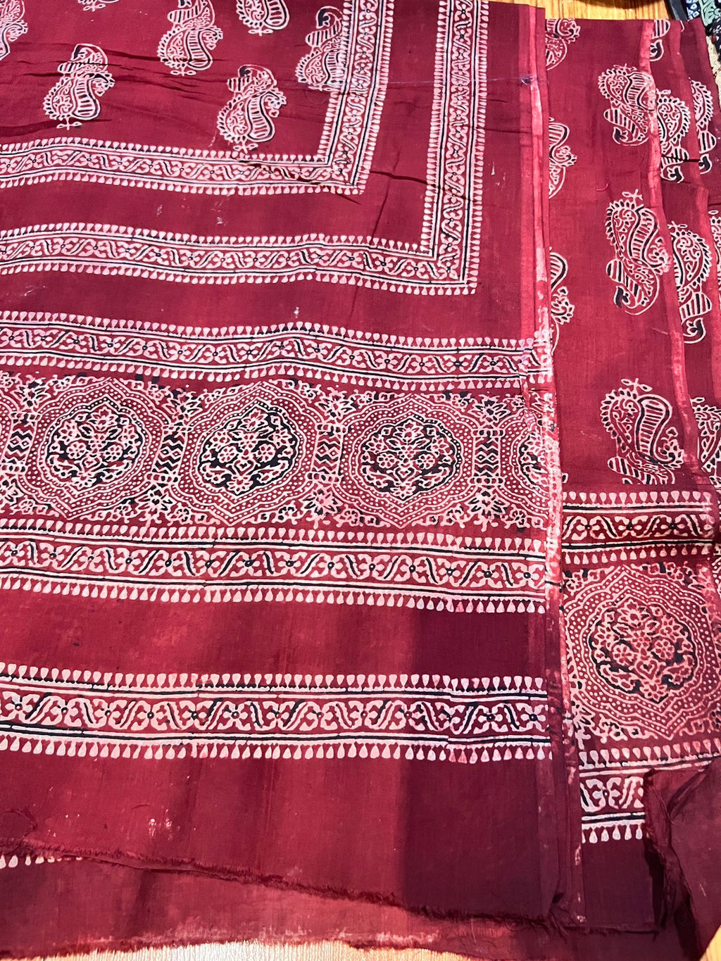 Lawn Ajrak 2 Pcs Suit