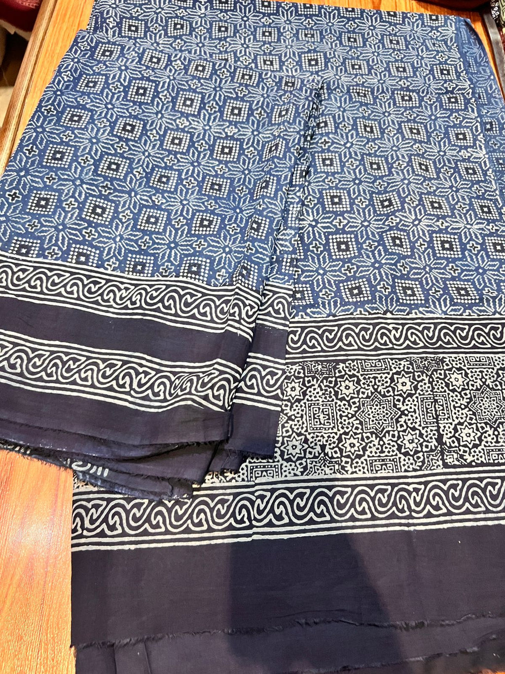Lawn Ajrak 2 Pcs Suit