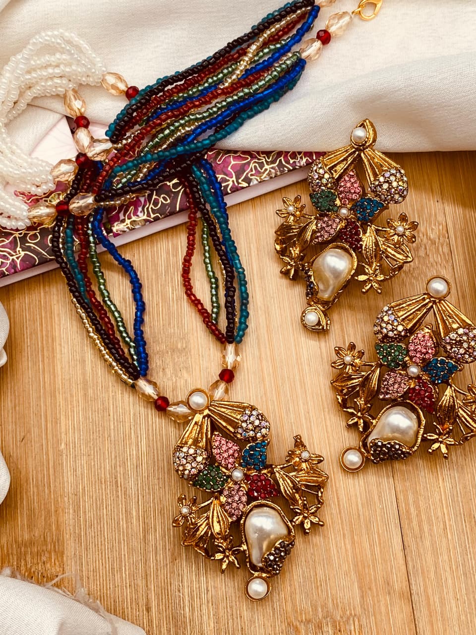 Beautiful  Locket Set