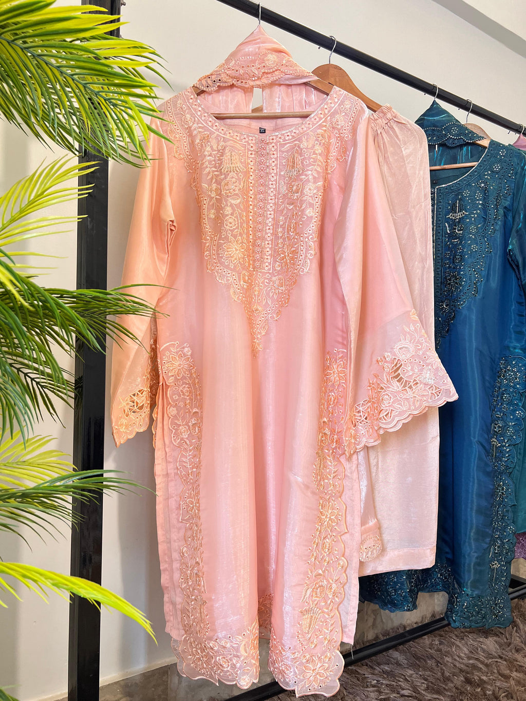 Sheesha Silk Luxury Pret  3 Pcs STITCHED