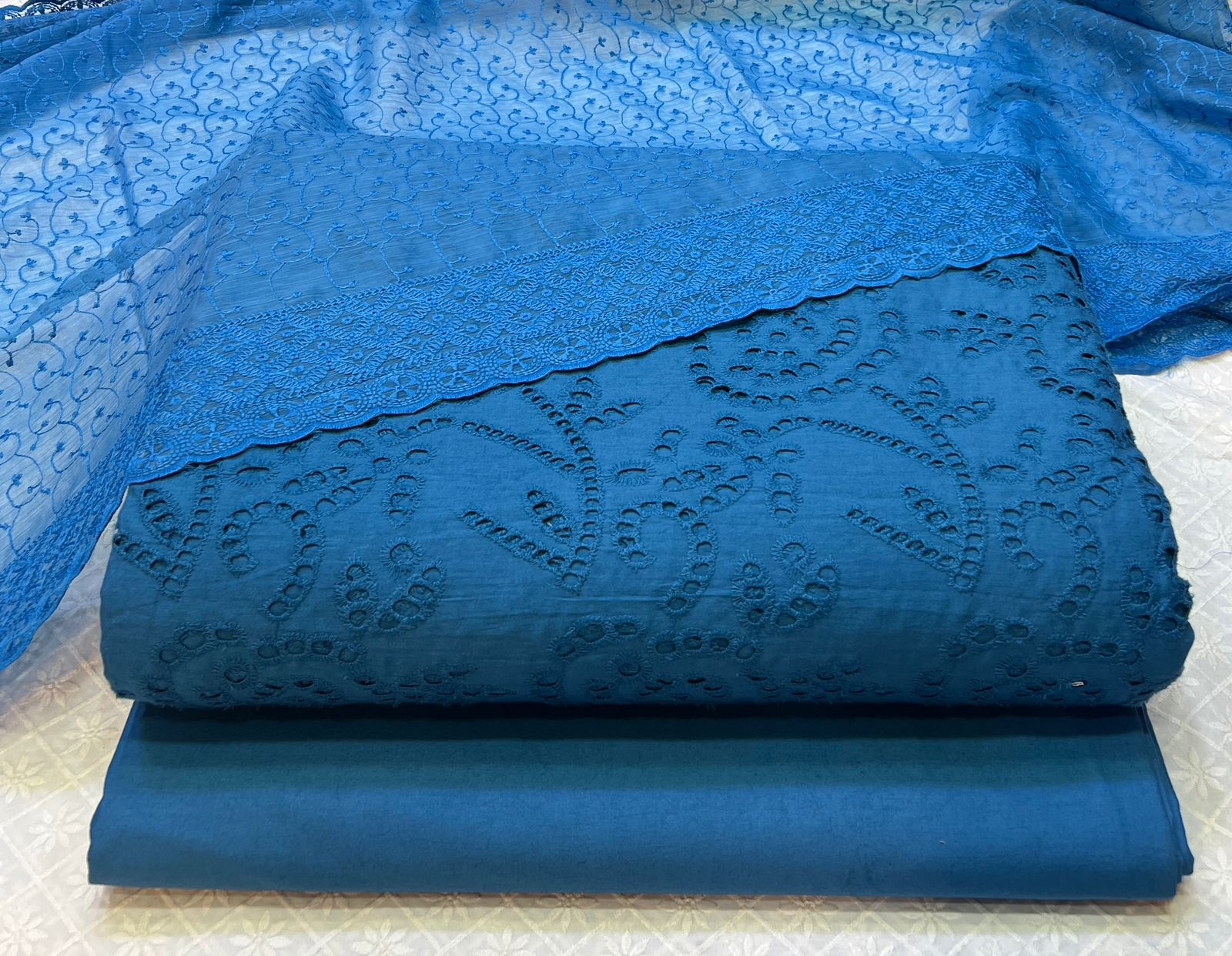 New Chikan Kari 3 Pcs Suit