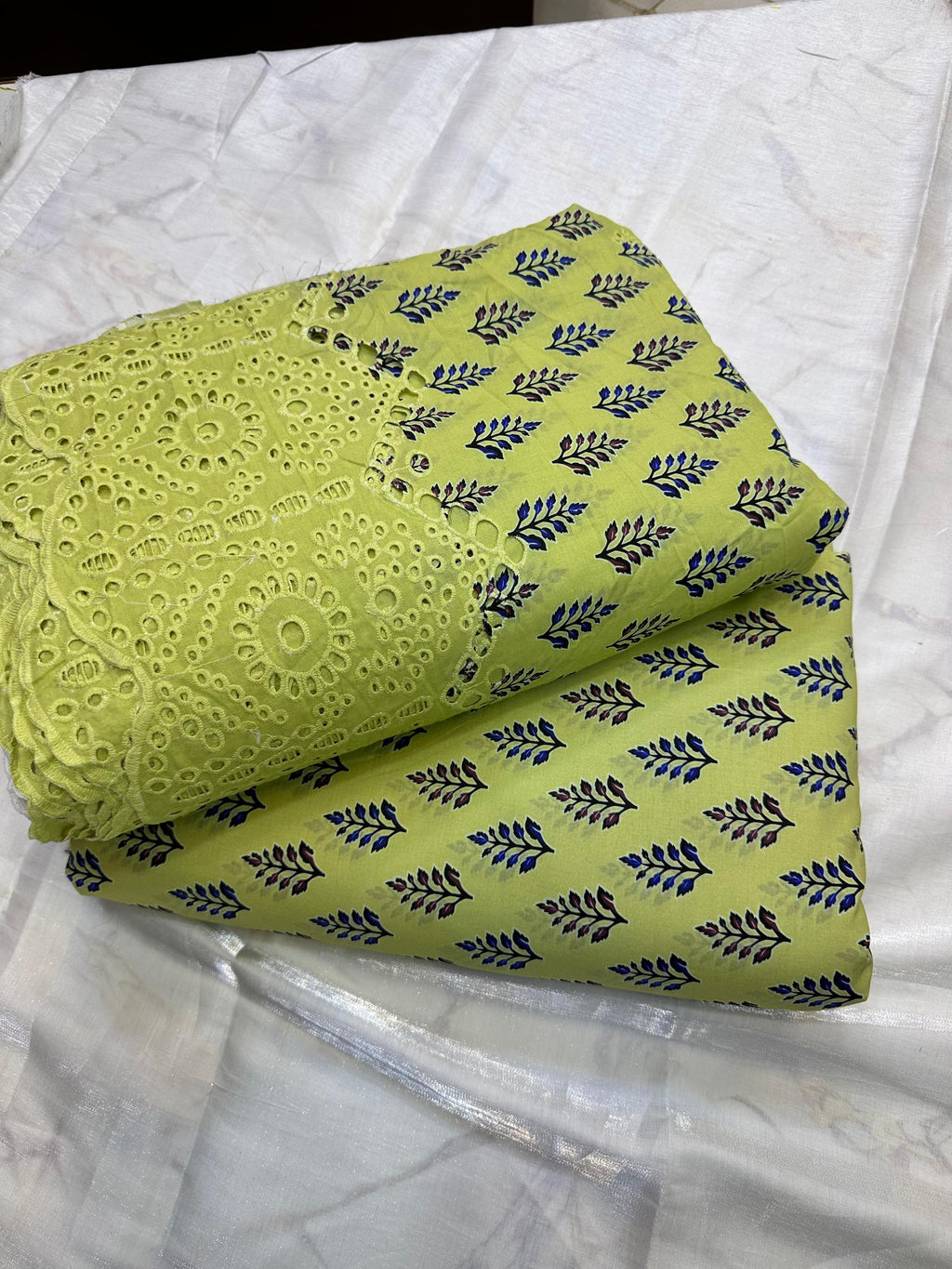 Printed Lawn Pure China Lawn Chicken Kari 2 Pcs