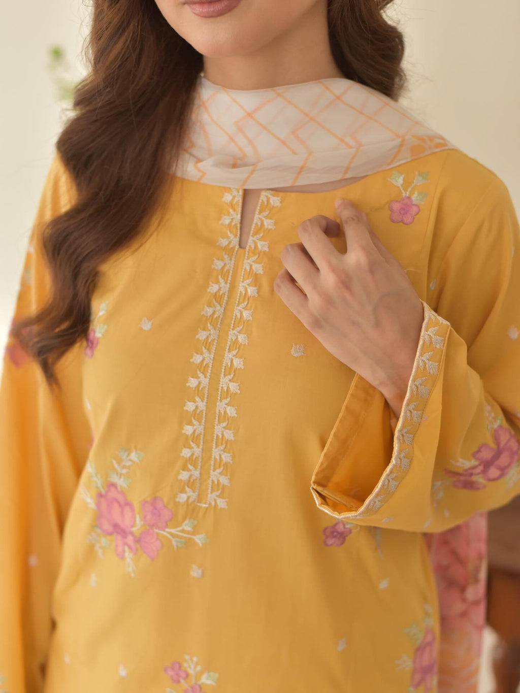 Ready To Wear Mashal Embroidery 3 Pcs