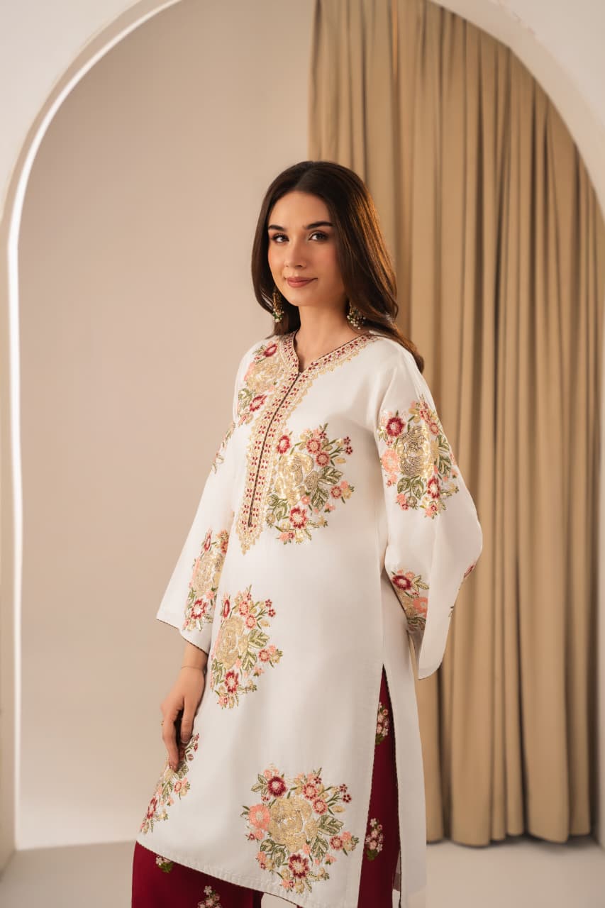 ALAYA EMBROIDERED 2 Pcs