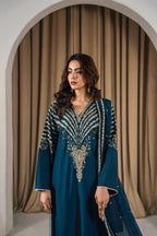 ZINC PEACOCK EMBROIDERED 3 PCS