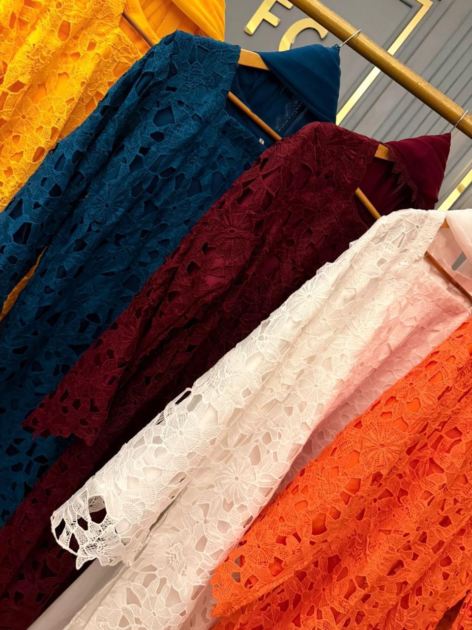 Qureshia Stiched 3 Pcs Dress With Silk Inners