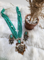 Handmade Stone With Mother Pearl Pandent Maala Set