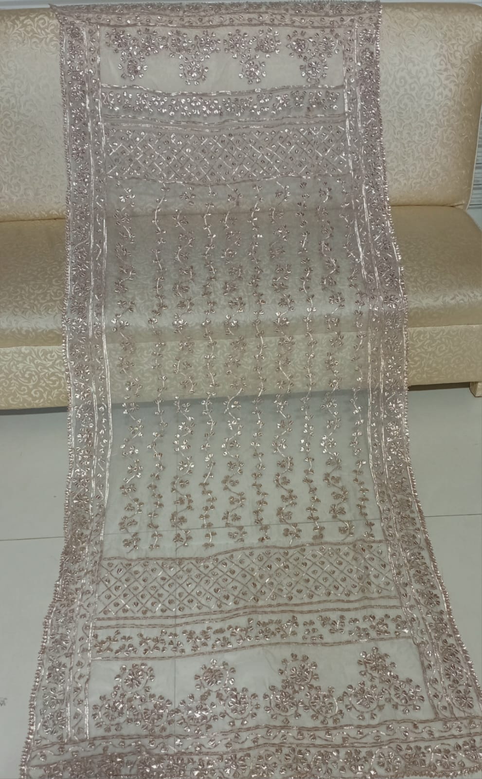 Hand Made Beautiful Heavy Gotta Jall Shawl