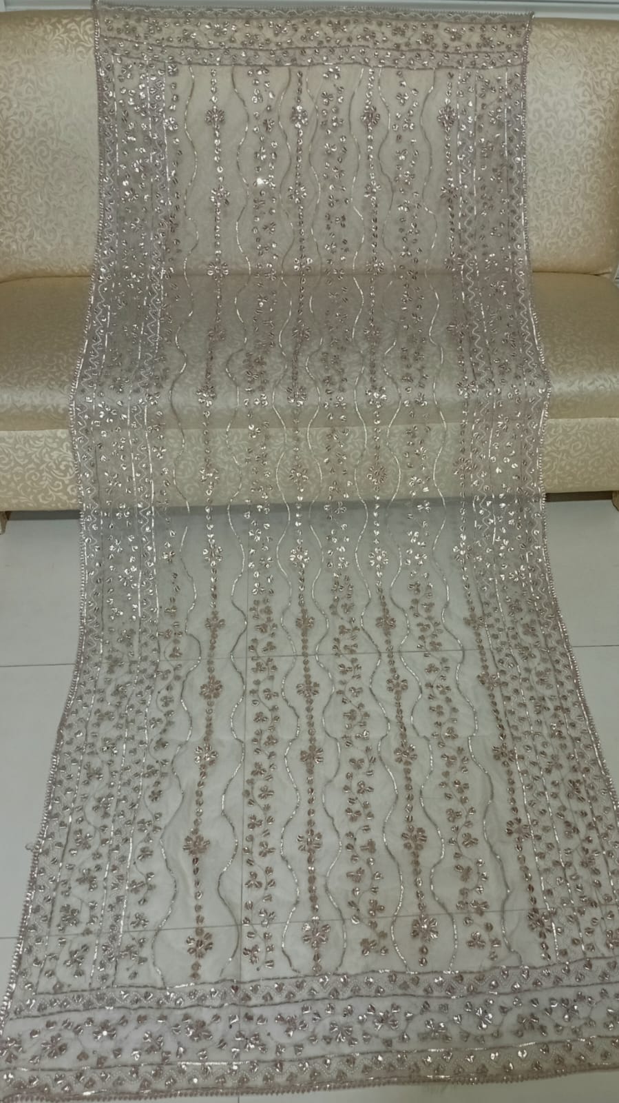 Hand Made Beautiful Heavy Gotta Jall Shawl