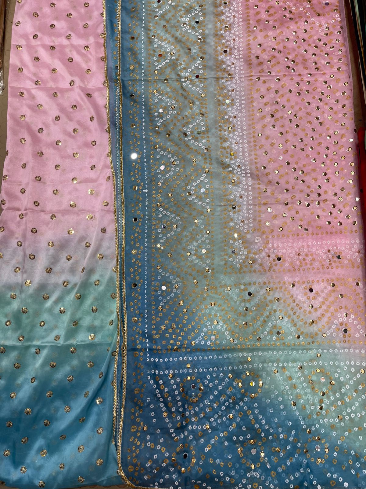 Luxury Medium Silk 3 Pcs Suit