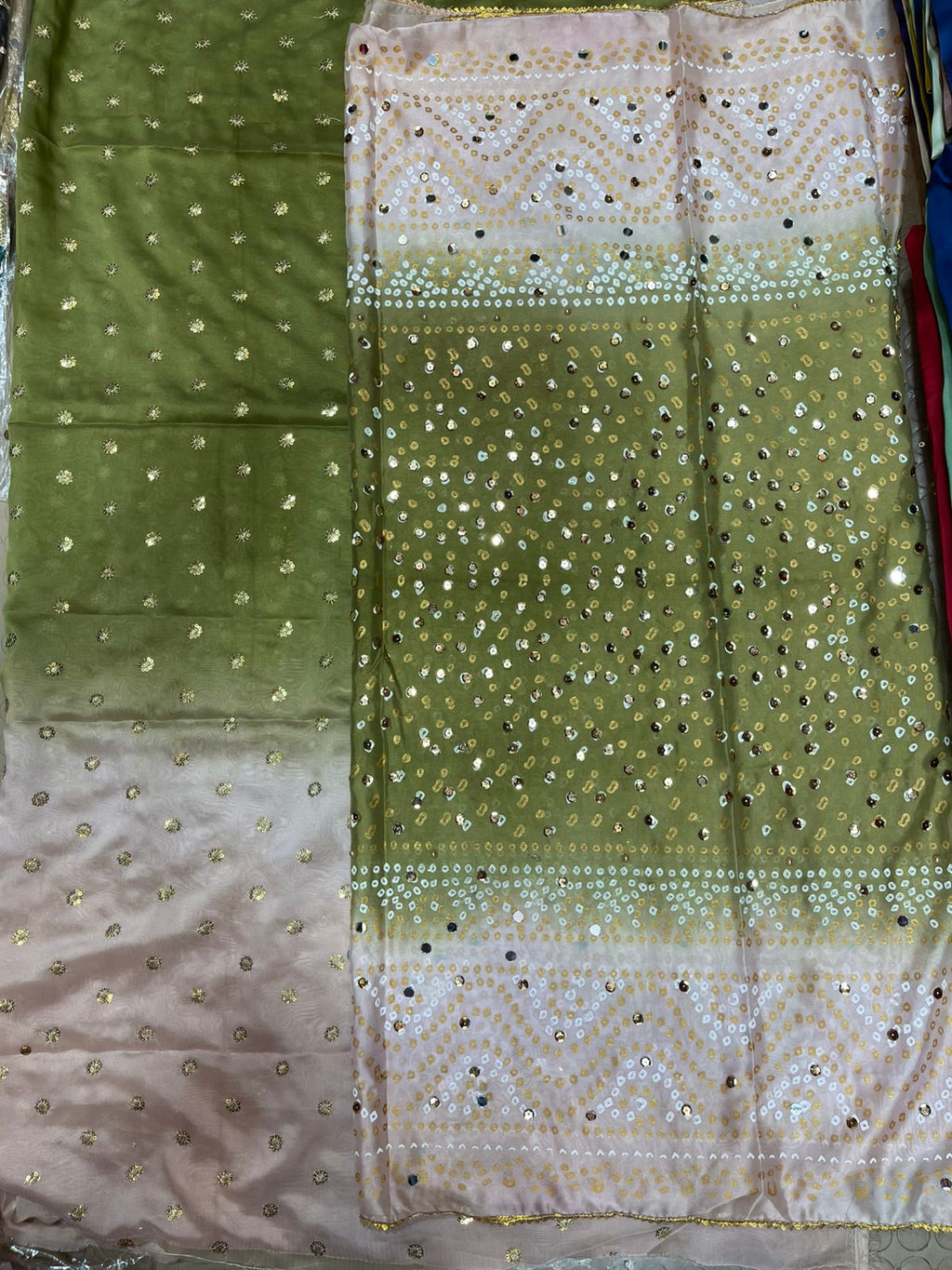 Luxury Medium Silk 3 Pcs Suit