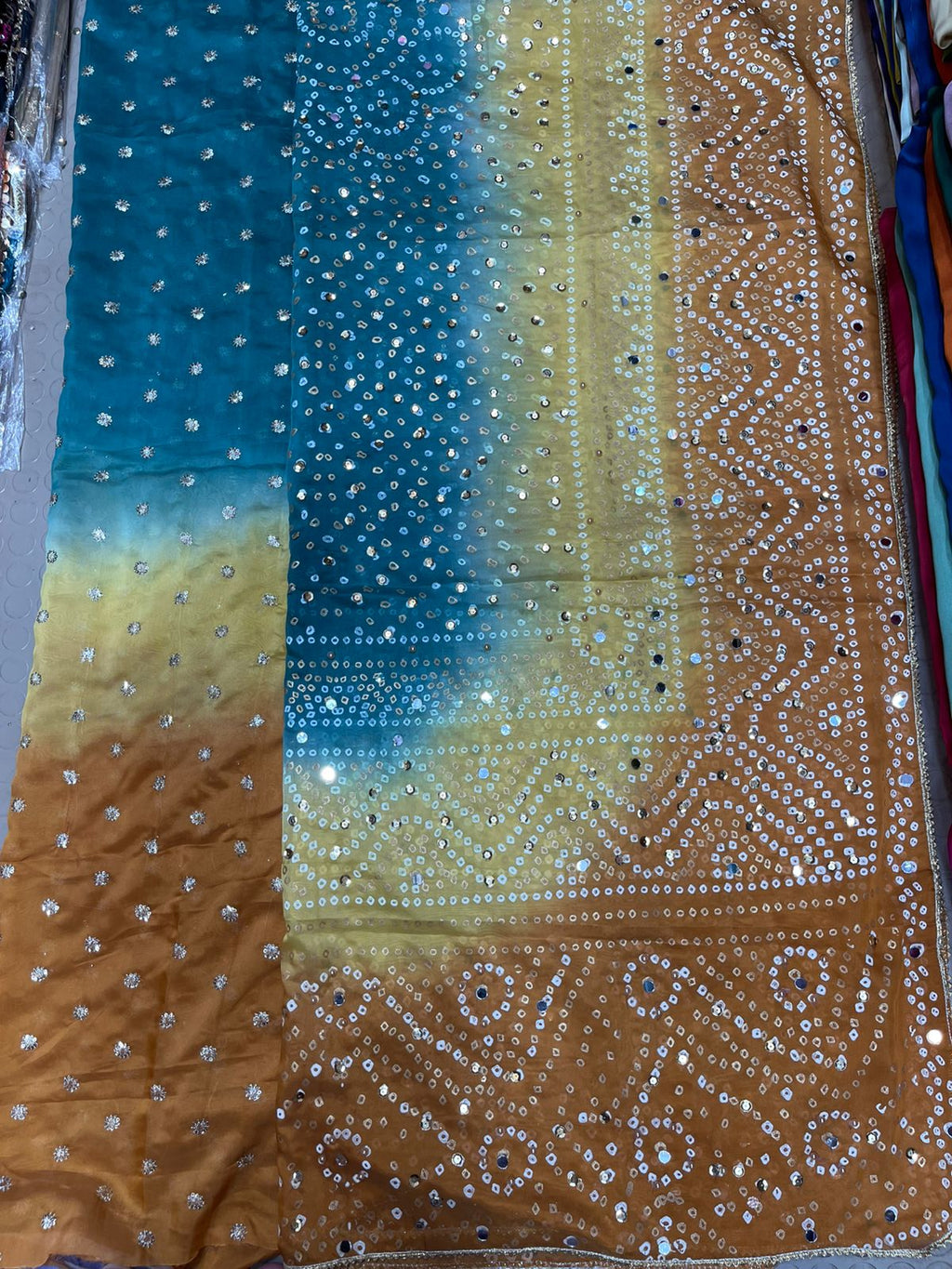 Luxury Medium Silk 3 Pcs Suit