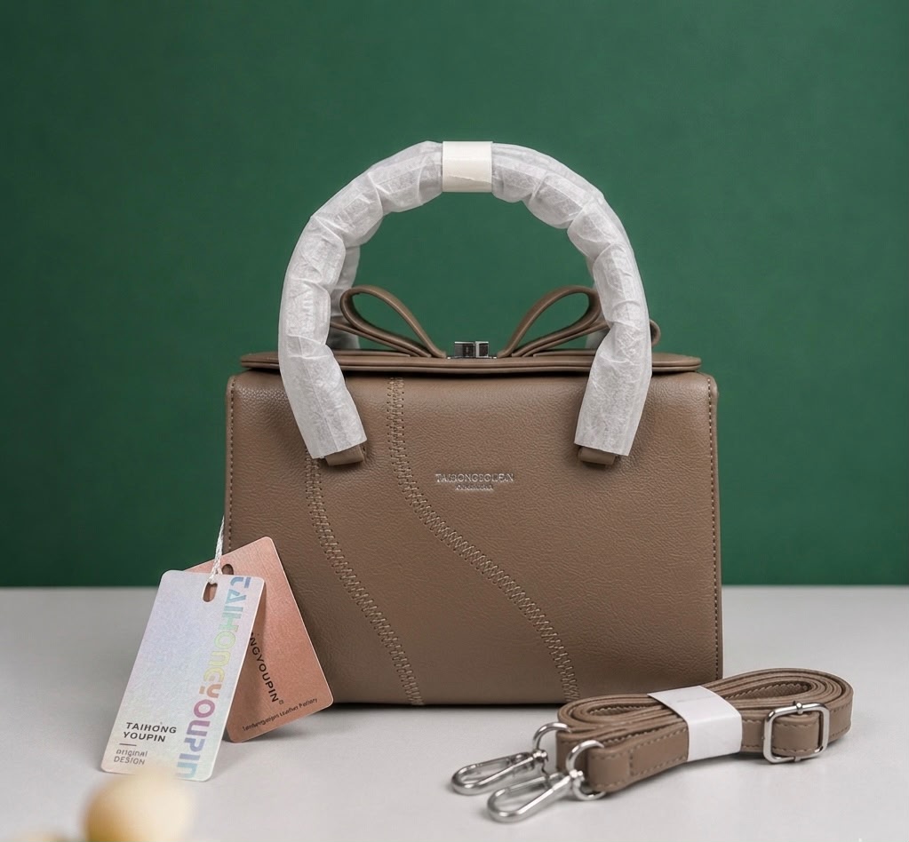 Thiong Branded Bow Style Bag