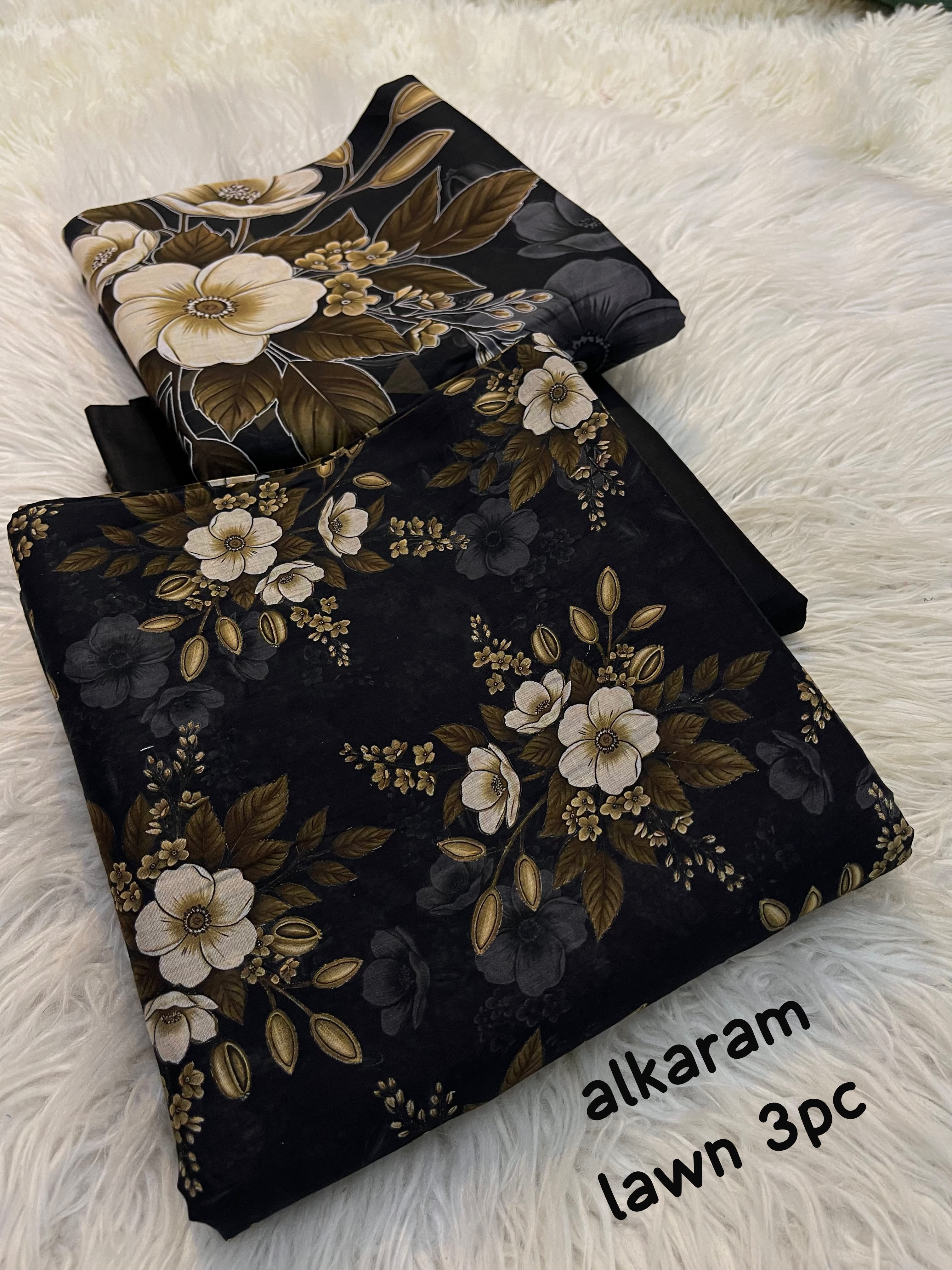 Alkaram Lawn 3 Pcs