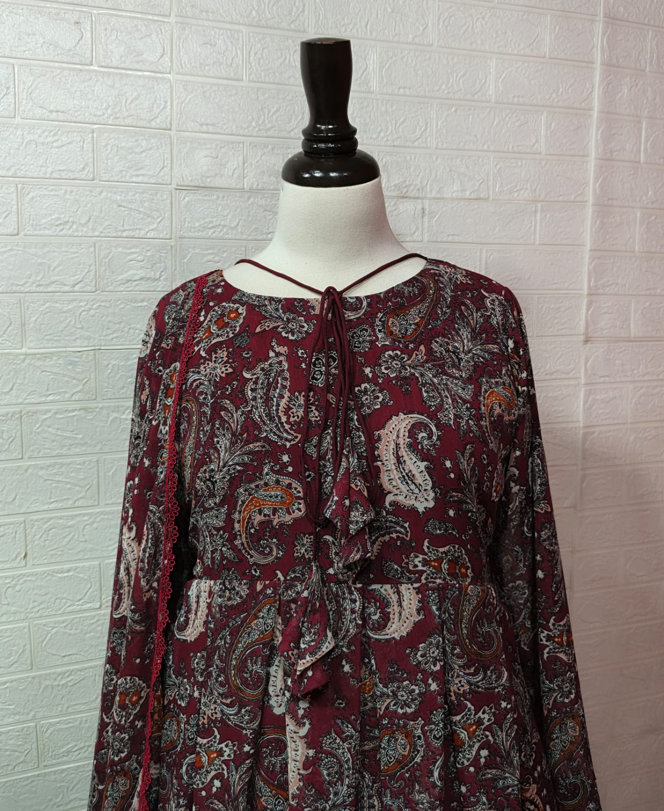 Ready To Wear Phool Daar Maxi 2 Pcs