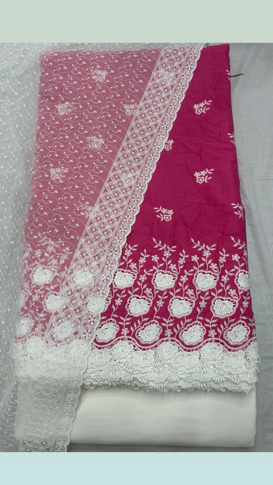 Chicken Kari Cutwork Pure Cotton Lawn 3 Pcs Suits