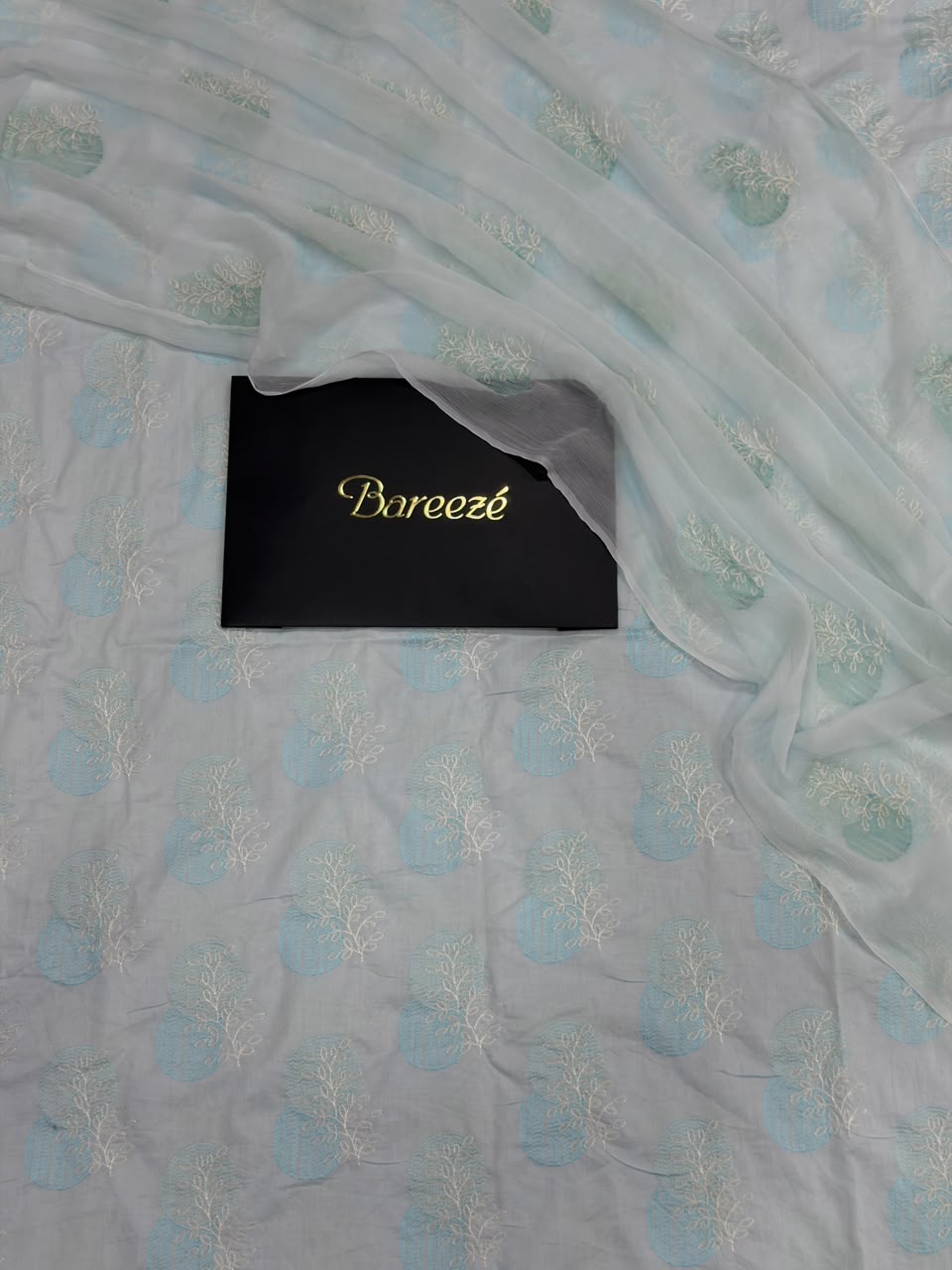 Luxury Bareeze Embroidered 3PC Unstitched Suit – Chicken Kari Style