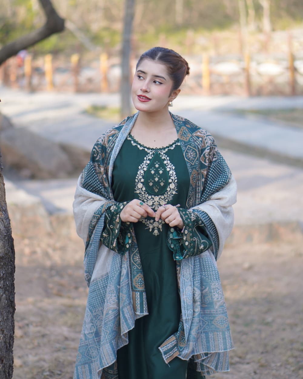 Mannat Luxury Embroidered 3PC Suit With Digital Voile Dupatta