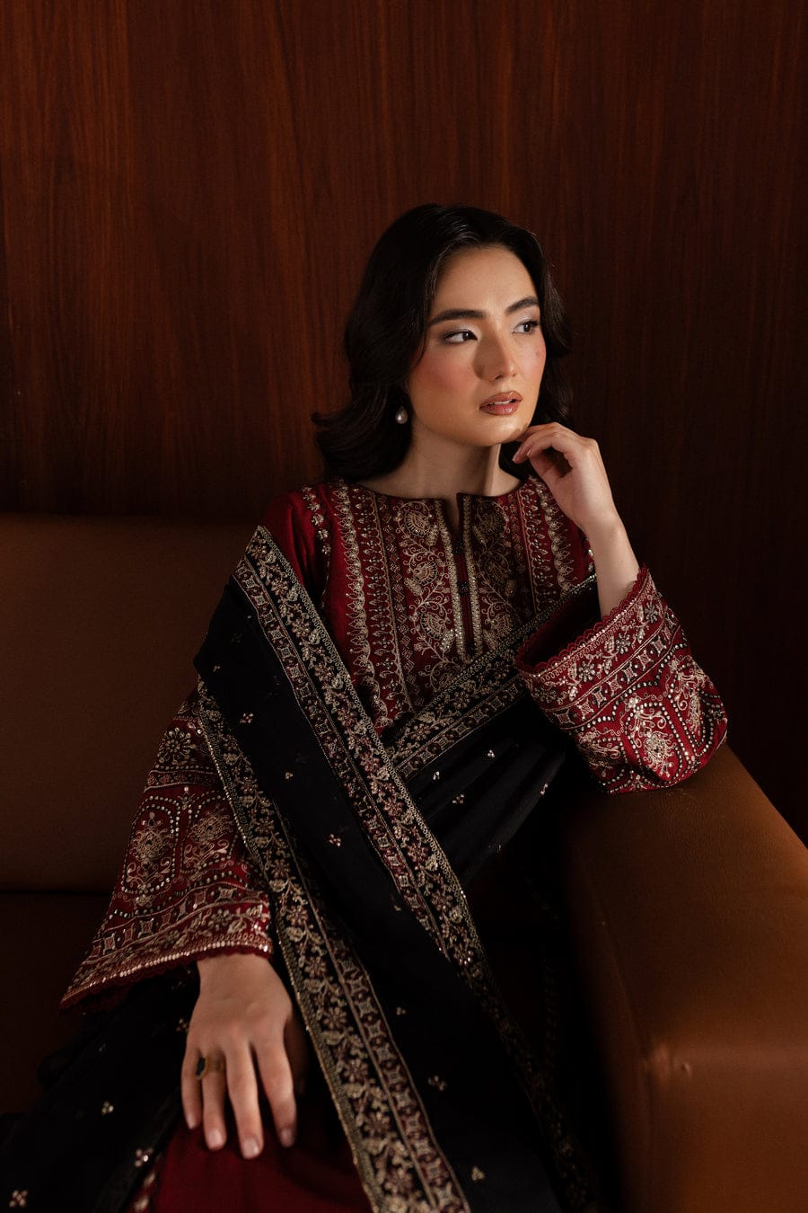 Royal Pret Luxury Lawn Embroidered 3PC Suit With Chiffon Dupatta