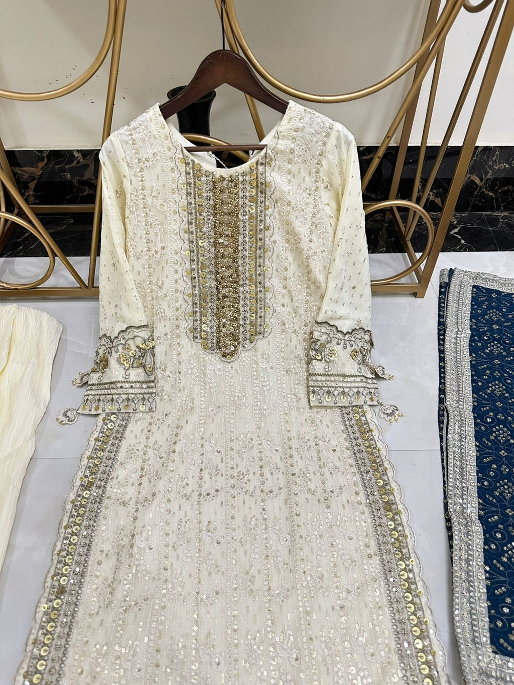 Luxury Pure Chiffon Hand Embellished 3PC Suit With Contrast Dupatta & Crush Flapper