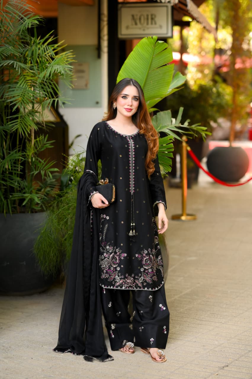 Premium Lawn Sequence Embroidered 3PC Suit With Embroidered Farshi & Chiffon Dupatta