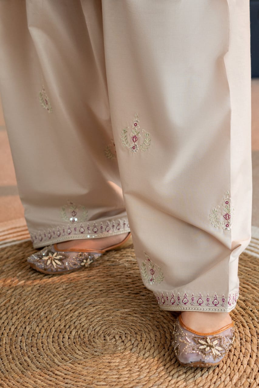 PREMIUM EMBROIDERED 2PC (FARSHI SET)