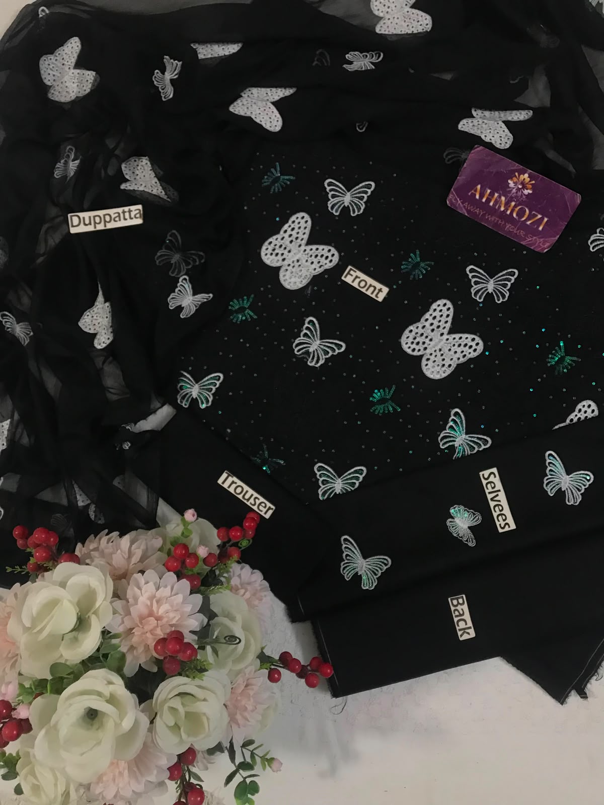 THE MOST FAMOUS DESIGN OF THE YEAR 2026 – BUTTERFLY BLACK EDITION (3PC)