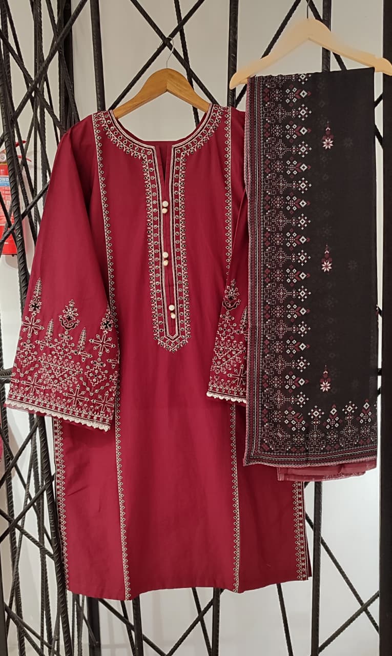 ETHEREAL ETHNIC COLLECTION – EMBROIDERED FESTIVE 3PC