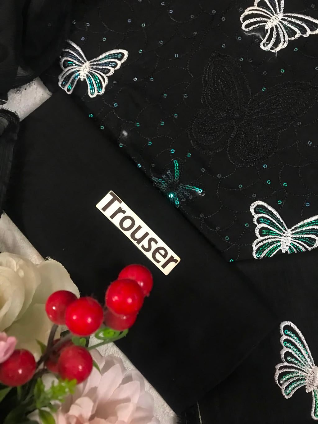THE MOST FAMOUS DESIGN OF THE YEAR 2026 – BUTTERFLY BLACK EDITION (3PC)