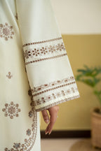 CREAM VILA EMBROIDERY PREMIUM COLLECTION – 2PC (SHORT SHIRT & PLAZO)