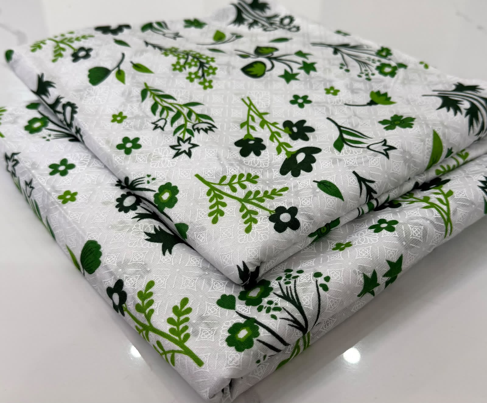 14 AUGUST SPECIAL – PRINTED 2-PIECE ALL-OVER COLLECTION