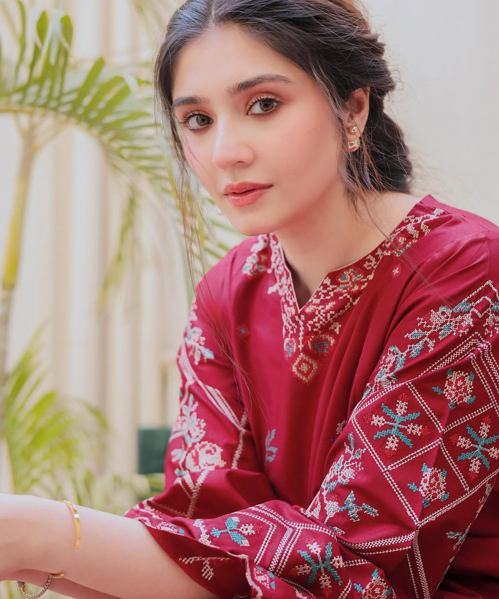 DUA EMBROIDERY 2PC (FARSHI)