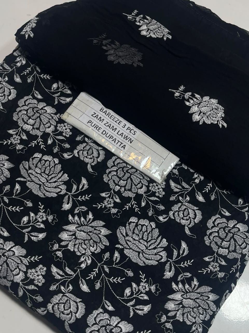 Premium Embroidered 3-Piece Unstitched Suit