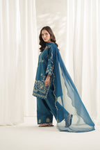 VICTORIA EMBROIDERED 3PC (FARSHI)