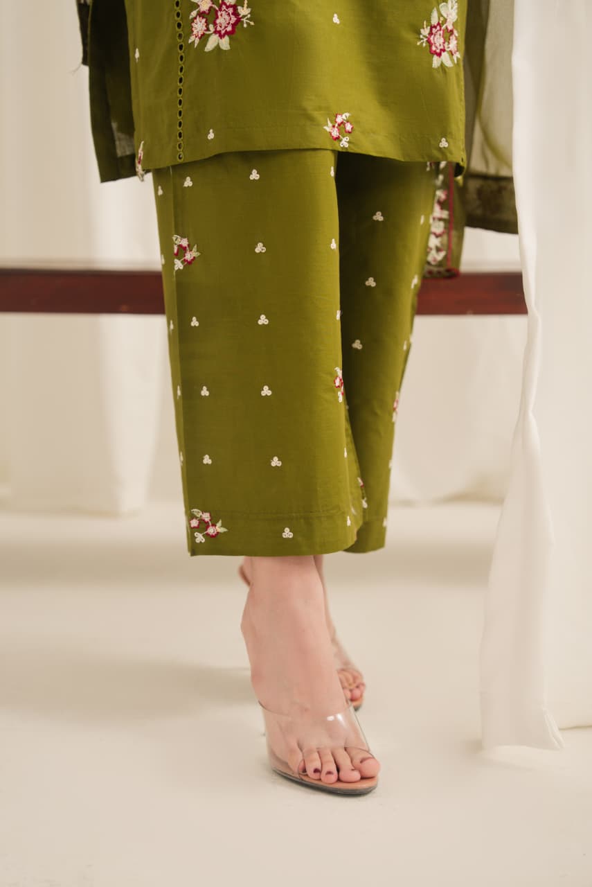 ANARKALI EMBROIDERED 3PC