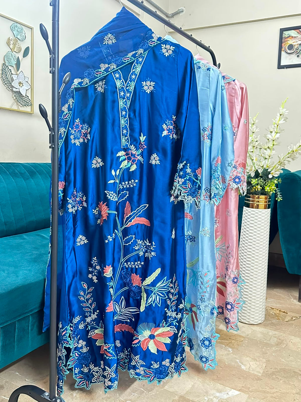 LUXURY EMBROIDERED COLLECTION