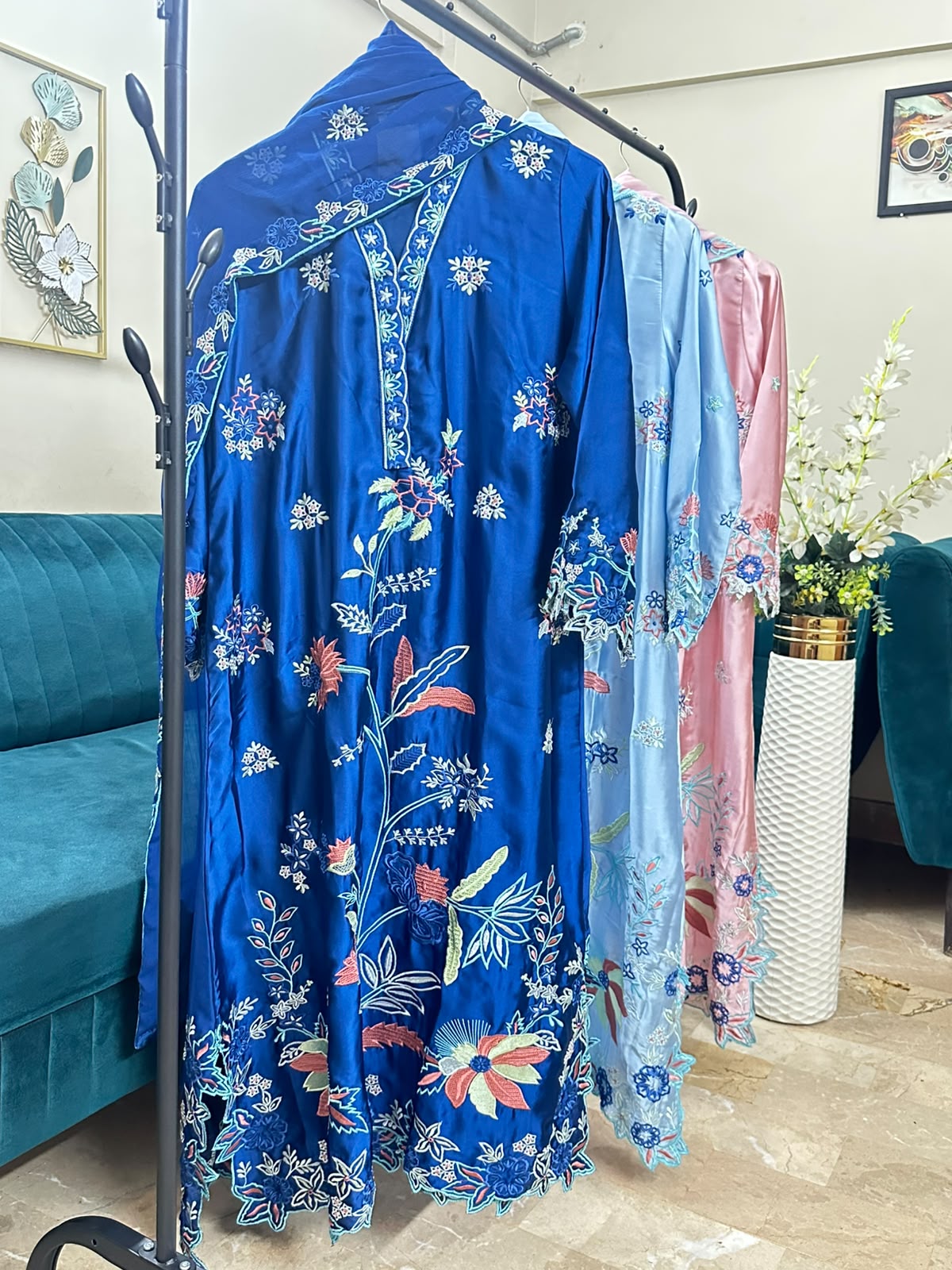 LUXURY EMBROIDERED COLLECTION