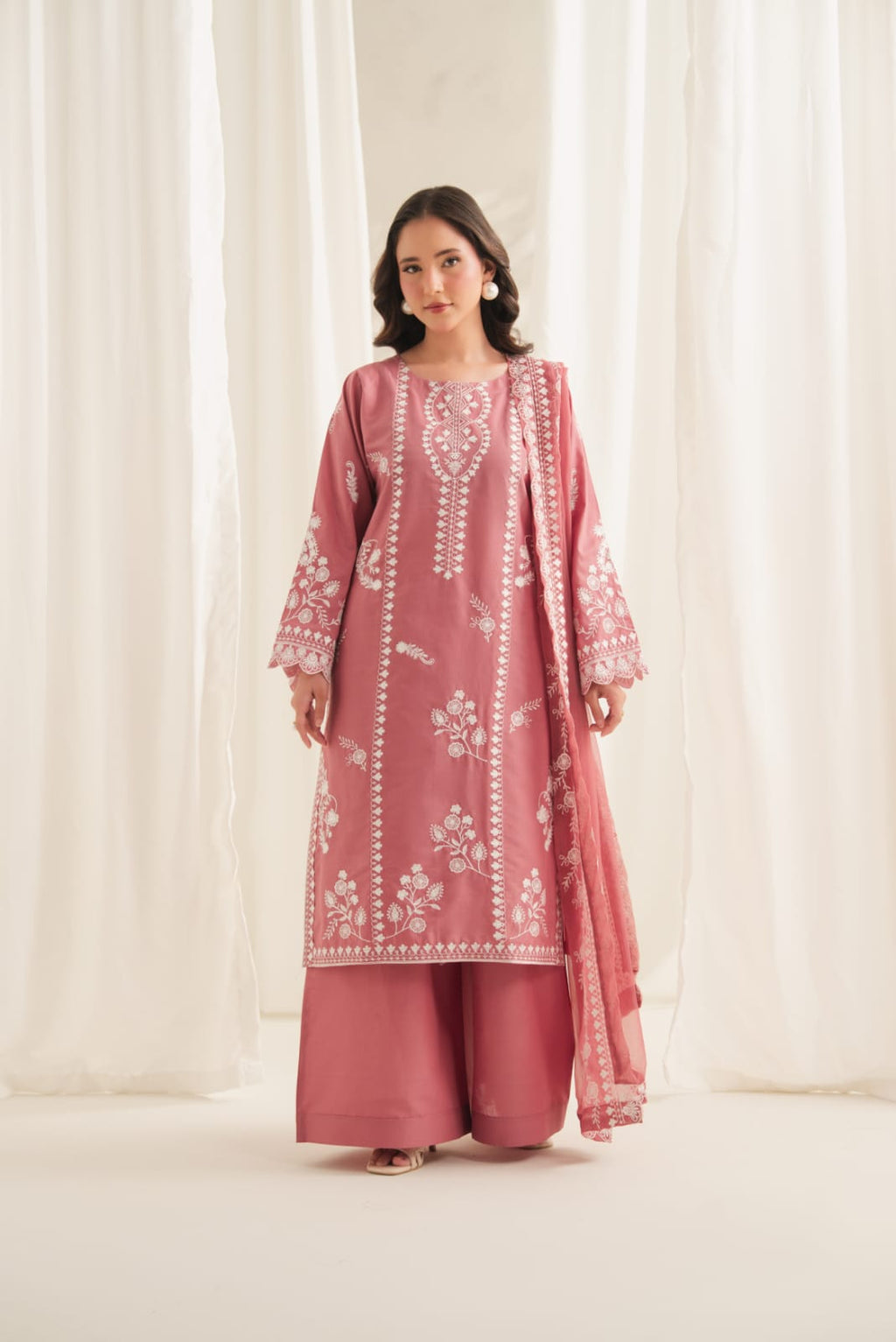 ELAAN EMBROIDERED 3PC (PLAZO)