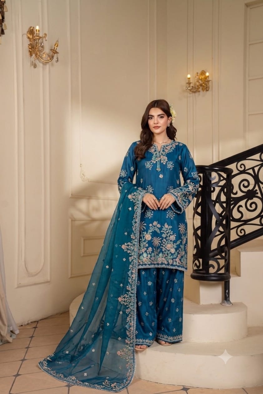 ELEGANT INDIAN SILK HEAVY EMBROIDERED 3PC