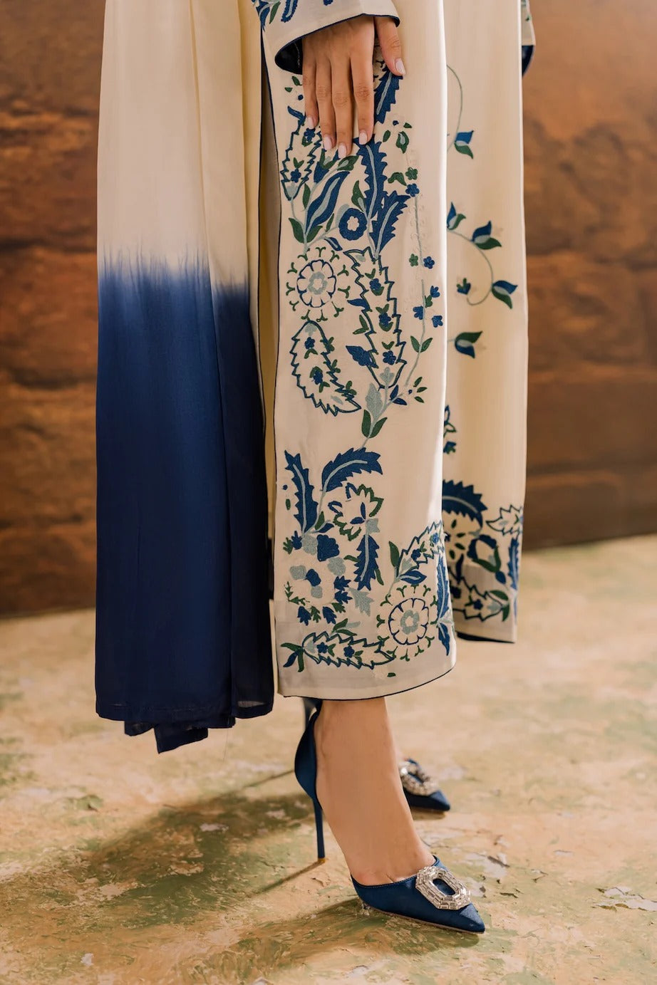 AARINA BLUE EMBROIDERED 3PC