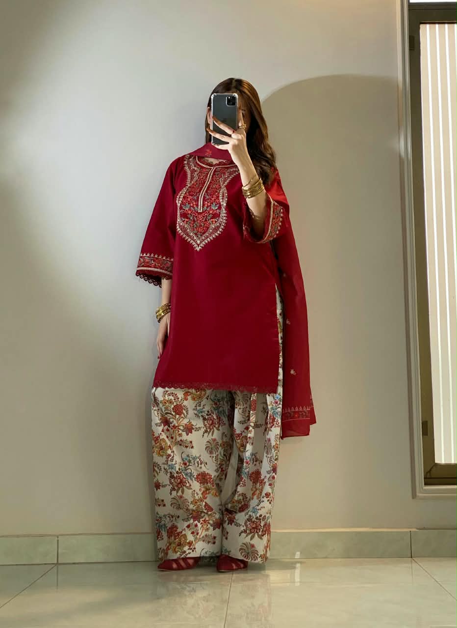 KESAR EMBROIDERED 3PC FARSHI SUIT