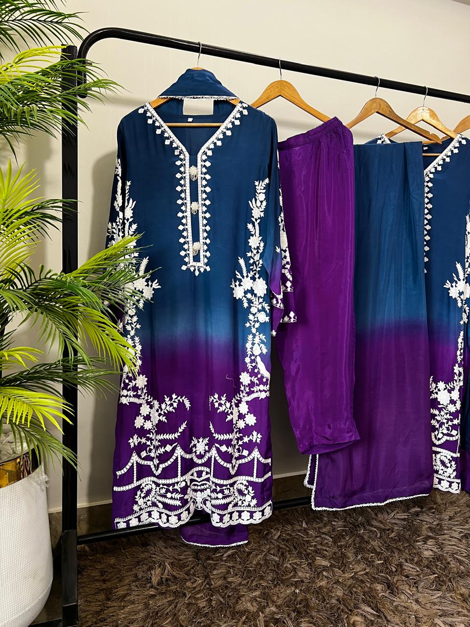 AIMAN MINAL THREE-PIECE LUXURY SILK KAFTAN SET
