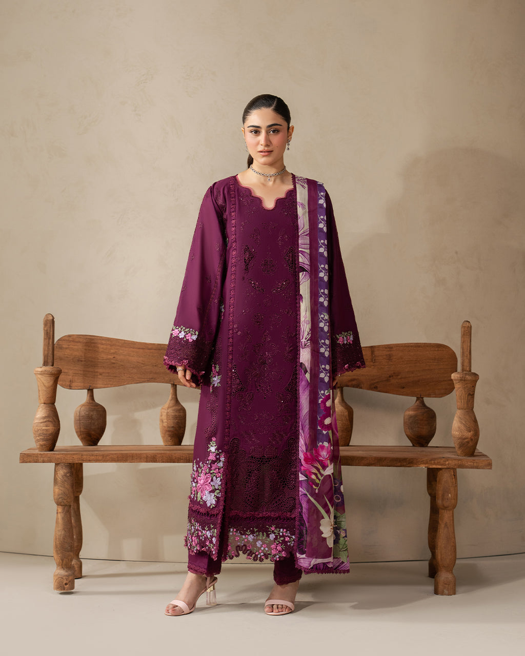 ELAF E CRAFT LUXURY CHIKANKARI LAWN 2026