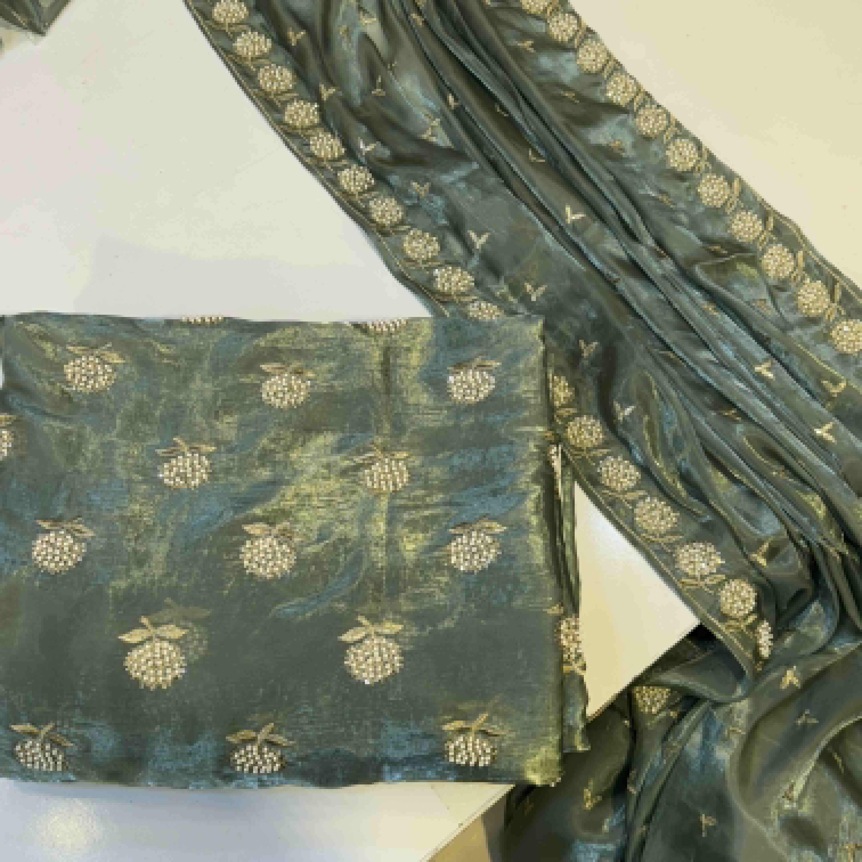 Nee Pearl design shesha silk beats work 2.5 Dupta Long length mixed match 2 yards Plan Trouser