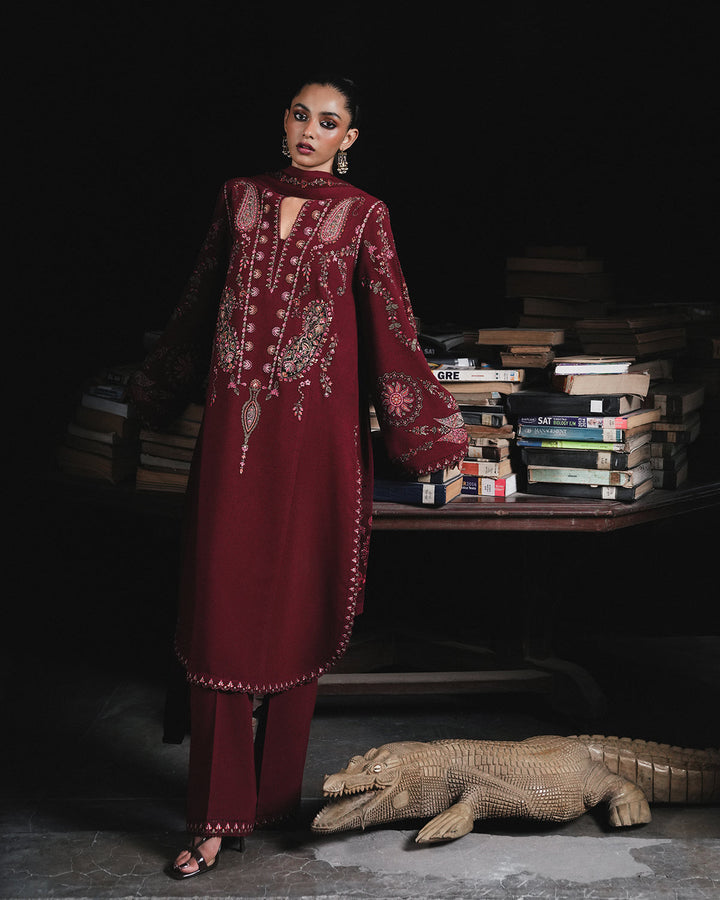 Jugnu Parul – Maroon Embroidered Karandi 3PC Suit